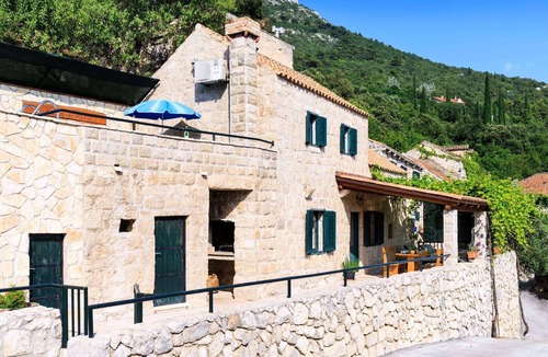 Mihanici Villa | Ivana - Two Bedroom Villa, Sleeps 4