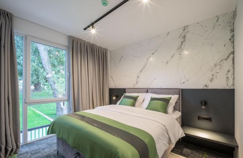 Novi Beograd Hotel | Joy 5 Hotel & SPA