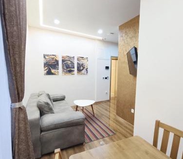 Ferhadija Street Apartment | KARAULA Apartments