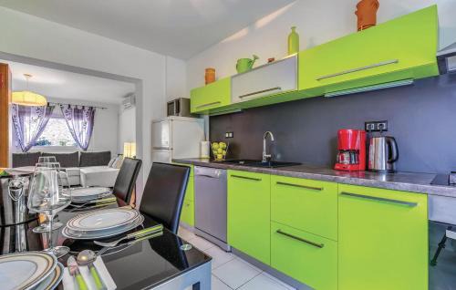 Selce Apartment | KARLA