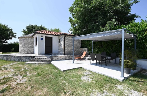 Municipality of Zminj Apartment | Kažun Apartment with parking