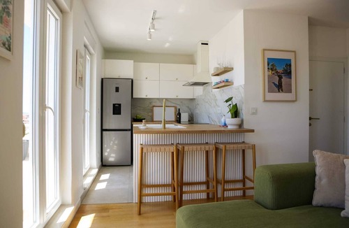 Znjan Apartment | Kiki's Sea View Apartment with terrace in Znjan, Split