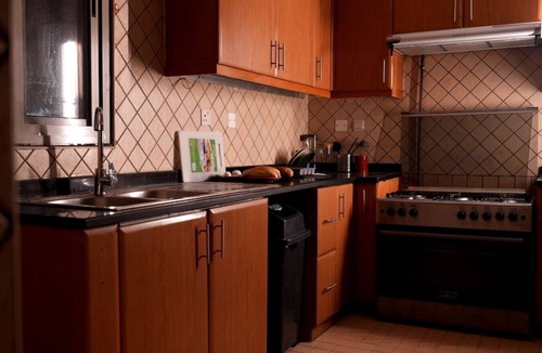 Al Majaz Bed & Breakfast | King Lake View Room near Dubai