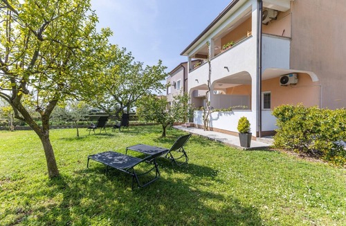 Cervar Apartment | Klaudio/Double Room with Garden View