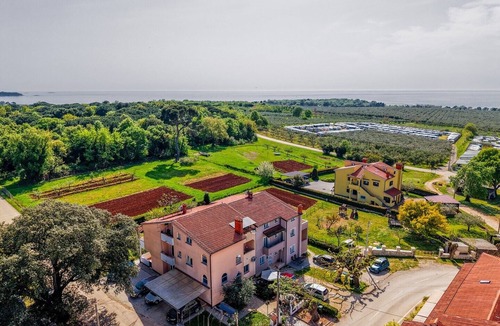 Cervar Apartment | Klaudio/Double Room with Garden View