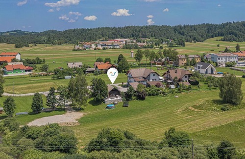 Velike Bloke Ski Chalet | Kraševec Lodge with Garden & Pool, Bloke, Slovenia