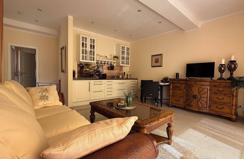 Bicine Apartment | KRK Enjoy waterfalls, sun, beach and sea: Domicile Sunce Gudiča