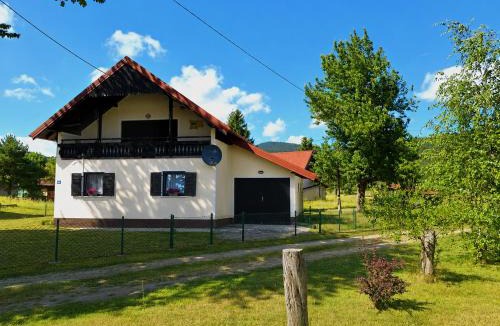 Vrhovine House | Kuća za odmor Lipa Dora