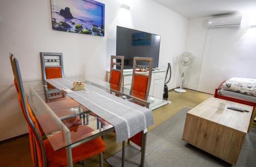 Drnje Apartment | Kuća za odmor NADA-Peace by the Lake