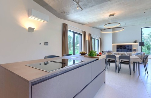 Brecevici House | La Mari by Interhome