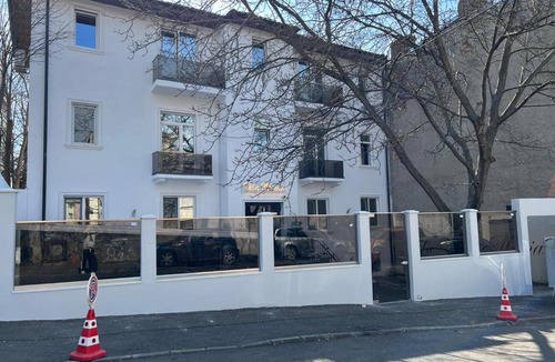 Gara de Nord Hostel | La Vila Maria