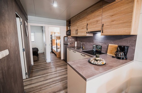 Terme Catez House | Lake Serenity Premium Mobile Homes-Three Bedroom Mobile Home