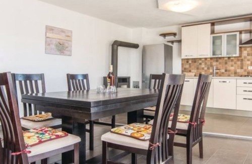 Stankovci Apartment | Laura mit Pool by Interhome