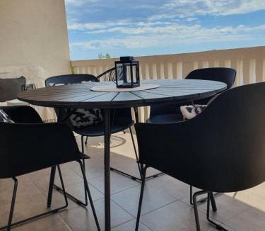 Drage Apartment | Lavender Apartments