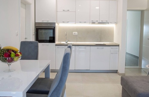Imotski Apartment | Lavish Apartment in Imotski near Blue Lake