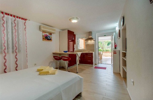 Cove Murtar Apartment | Leila - apartment Leila 1