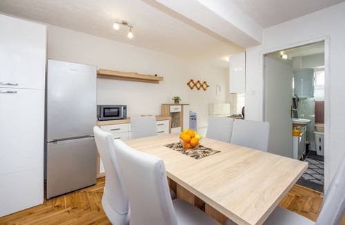 Klenovica Apartment | Light-flooded flat with great sea views, washing machine - dog-friendly