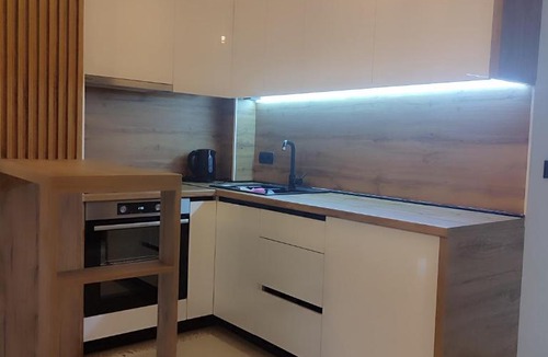 Alipasin Most Apartment | Lilly1