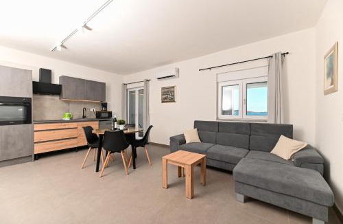Podglavica Apartment | Lity Green Apt