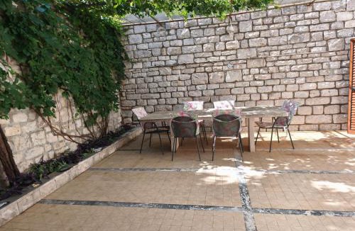 Bol Apartment | Loža Apartments