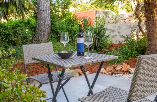 Bogovici Apartment | Look forward to a wonderful vacation in this comfortable vacation apartment.