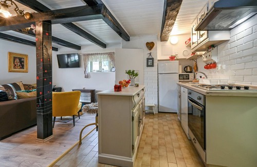 Sveti Ilija House | Look forward to this well-located vacation home with activities for the whole family.