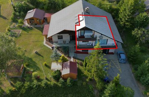 Rovte Apartment | Lookout Resort in the green heart of Slovenia