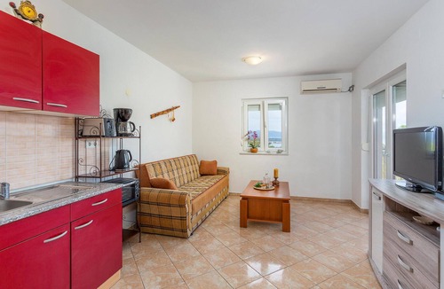 Sveti Vid-Miholjice Apartment | Lovely apartment in Sveti Vid-Miholjice with WiFi