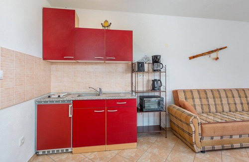 Sveti Vid-Miholjice Apartment | Lovely apartment in Sveti Vid-Miholjice with WiFi