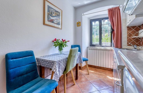 Lovran Apartment | Lovely apartment for 3 guests with A/C, WIFI, TV and terrace