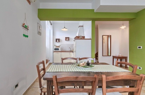 Vintijan Apartment | Lovely apartment for 5 people with A/C, WIFI, TV and terrace