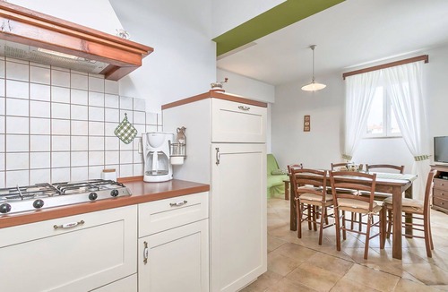 Vintijan Apartment | Lovely apartment for 5 people with A/C, WIFI, TV and terrace