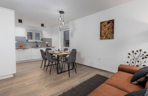 Buzdohanj Apartment | Lovely apartment in Cernik with Wi-Fi