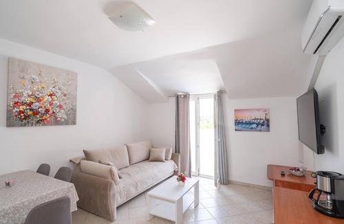 Komolac Apartment | Lovely apartment in Dubrovnik with WiFi
