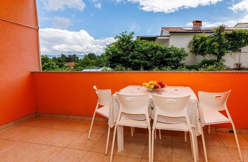 Soline Apartment | Lovely apartment in Dobrinja with WiFi