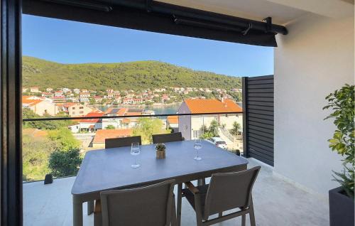Brna Apartment | Lovely Apartment In Korcula With Sauna