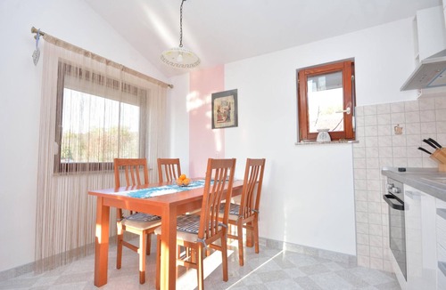 Krusevo Apartment | Lovely apartment in Krusevo with WiFi