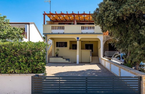 Mandre Apartment | Lovely apartment in Mandre with WiFi