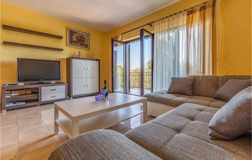 Medulin Apartment | Lovely Apartment In Medulin With Wifi