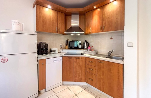 Pinezici Apartment | Lovely apartment in Pinezici with WiFi