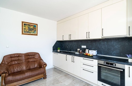 Metohija Apartment | Lovely apartment in Ponikve
