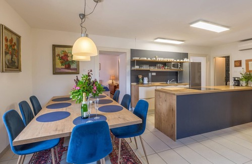 Zbandaj Apartment | Lovely apartment in Porec with kitchen