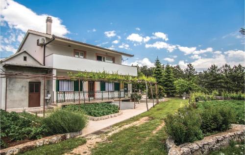 Zagvozd Apartment | Lovely Apartment In Zagvozd