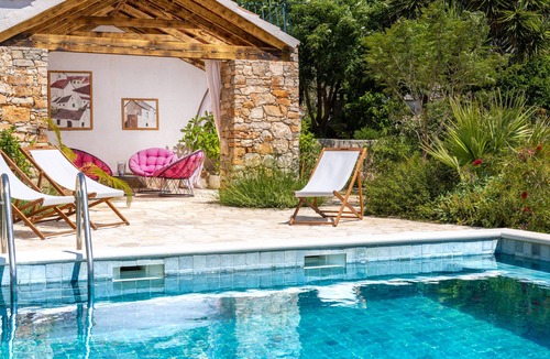 Rudina Cottage | Lovely Cottage with Garden and Swimming Pool