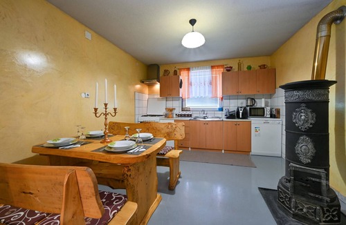 Ludbreg House | Lovely home in Vinogradi Ludbreski