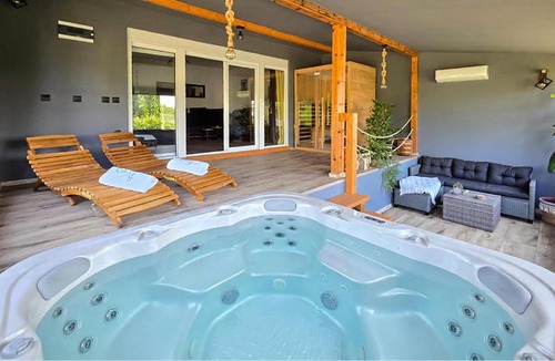 Erdut House | Lovely Home In Aljmas With Sauna
