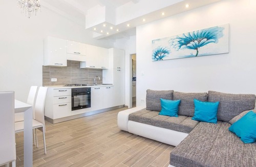 Bale House | Lovely home in Cubani