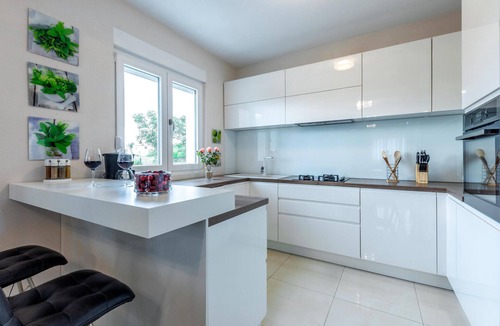 Dicmo House | Lovely home in Dicmo with sauna