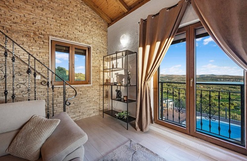 Donje Polje House | Lovely home in Donje Polje
