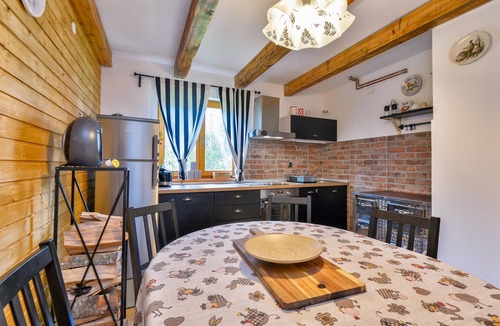 Ogulin House | Lovely home in Dreznica with sauna